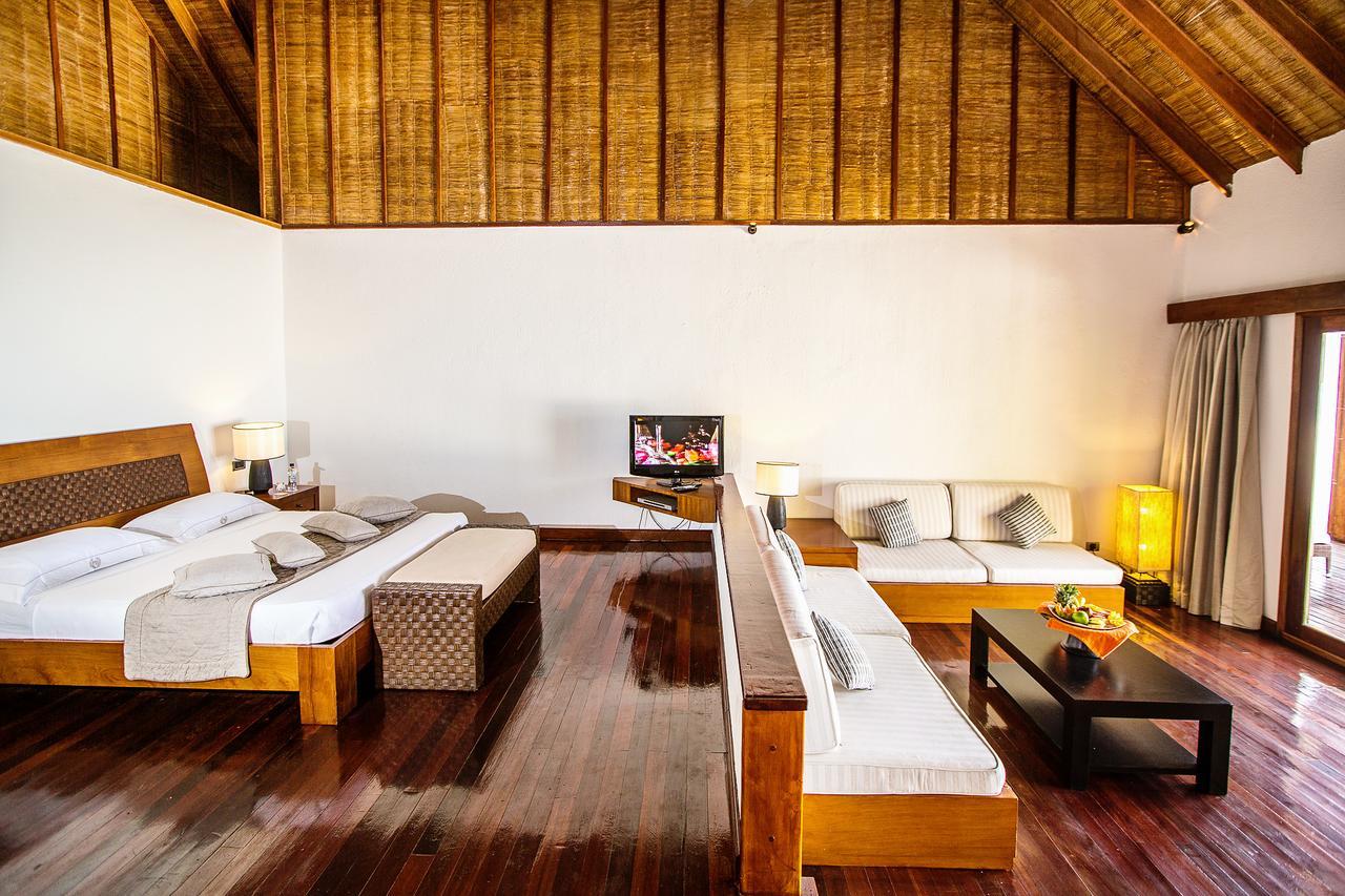 Palm Beach Island Resort & Spa Maldives Fushifaru Bagian luar foto